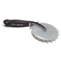 Pizzaschneidrad "Microplane"