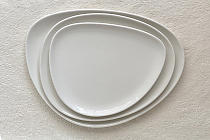 Teller flach "Rakstone Spot Organic" White